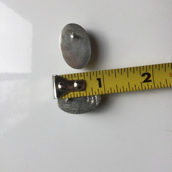 Vintage Oval Black & Sterling Silver Earrings - Picture 4 of 4